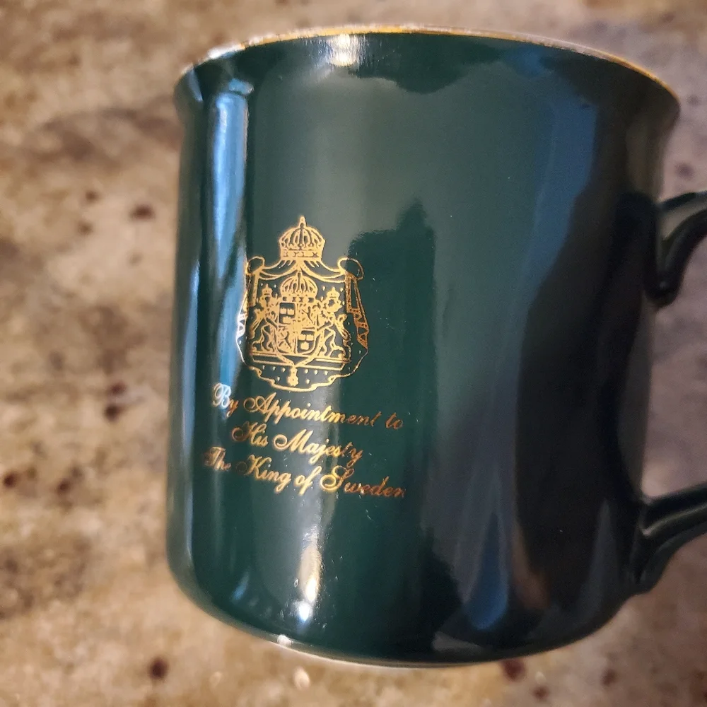 Vintage GEVALIA COFFEE CUP Shiny Dark Green Ceramic Glaze Coffee Mug - Picture 6 of 8